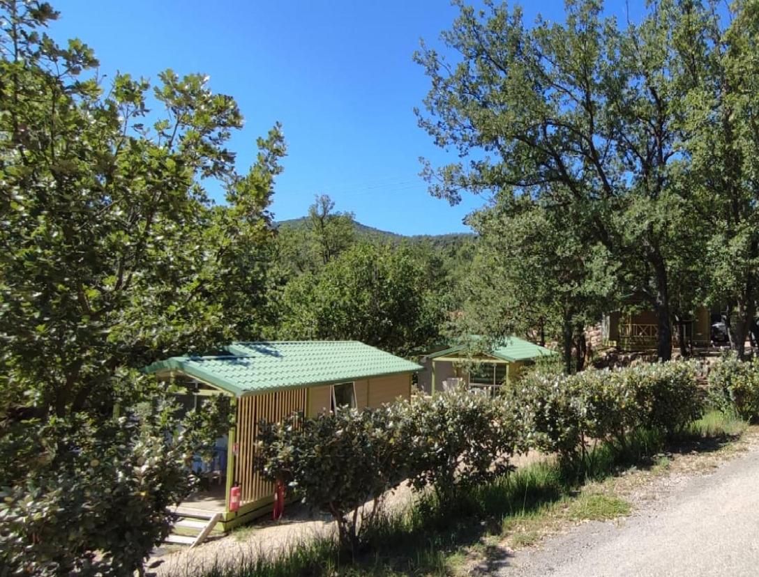 Camping Pres Du Lac De Sainte Croix Bauduen Extérieur photo