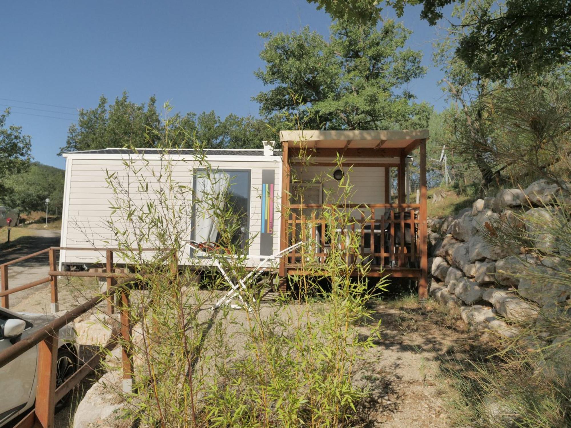 Camping Pres Du Lac De Sainte Croix Bauduen Extérieur photo